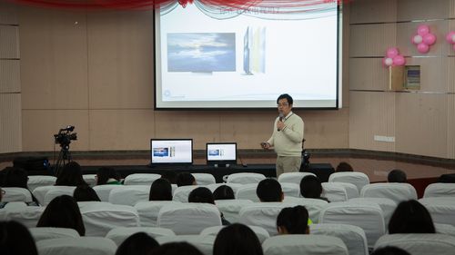 新闻传播学院举办影视产品技术交流会